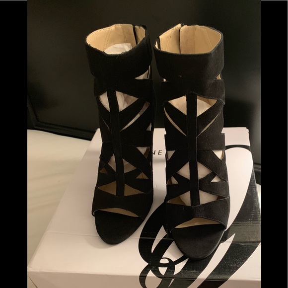 Nine West Shoes - NINE WEST       NEVER WORN stilettos